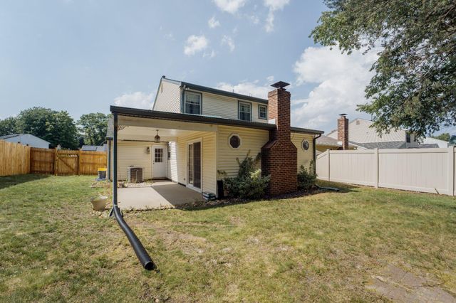 28 CHERRY CIR, Blackwood, NJ 08012