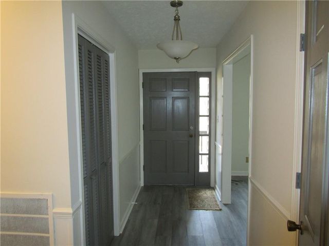 3730 Newport Drive, Gainesville, GA 30506