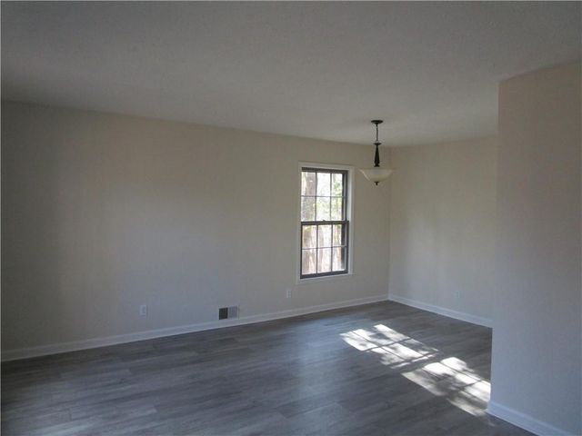3730 Newport Drive, Gainesville, GA 30506