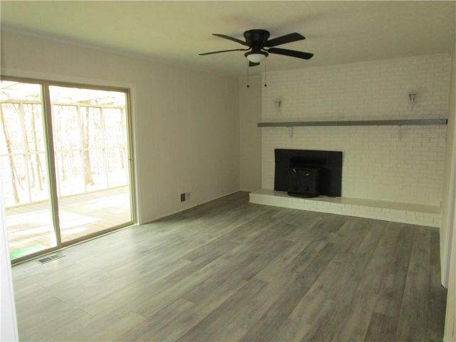 3730 Newport Drive, Gainesville, GA 30506