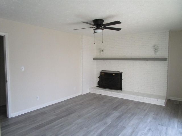 3730 Newport Drive, Gainesville, GA 30506