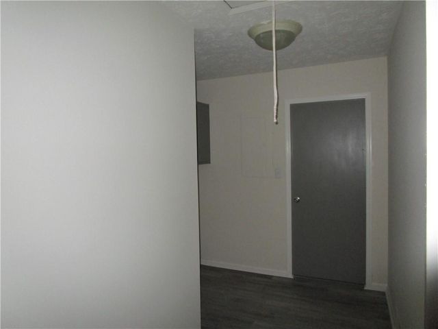 3730 Newport Drive, Gainesville, GA 30506
