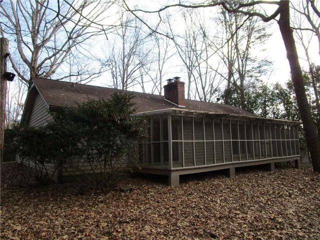 3730 Newport Drive, Gainesville, GA 30506