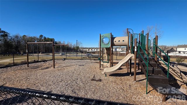 9404 Ketchum Drive, Gastonia, NC 28056