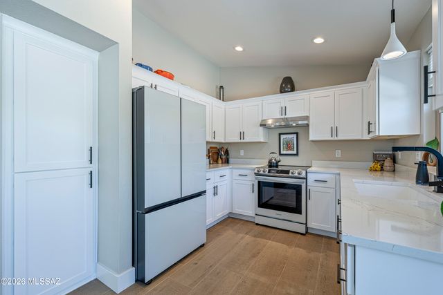 36392 S Wind Crest Drive, Tucson, AZ 85739