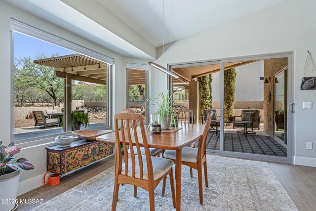 36392 S Wind Crest Drive, Tucson, AZ 85739