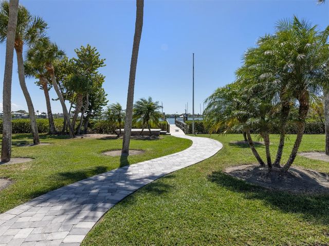 212 SUNRISE DRIVE, Nokomis, FL 34275