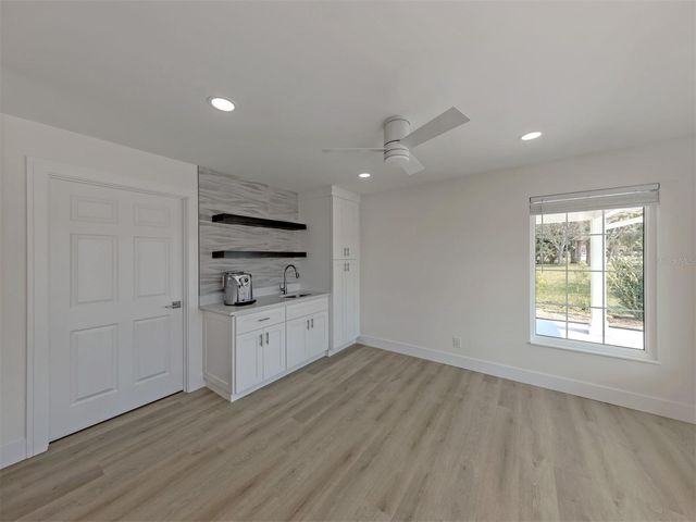 212 SUNRISE DRIVE, Nokomis, FL 34275