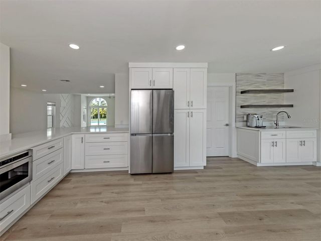 212 SUNRISE DRIVE, Nokomis, FL 34275