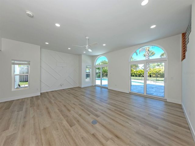 212 SUNRISE DRIVE, Nokomis, FL 34275