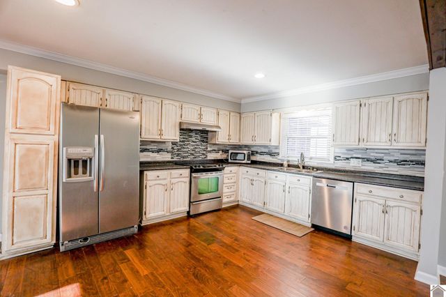 4016 Alben Barkley Drive, Paducah, KY 42001