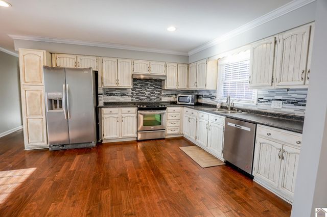 4016 Alben Barkley Drive, Paducah, KY 42001