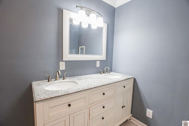 4016 Alben Barkley Drive, Paducah, KY 42001