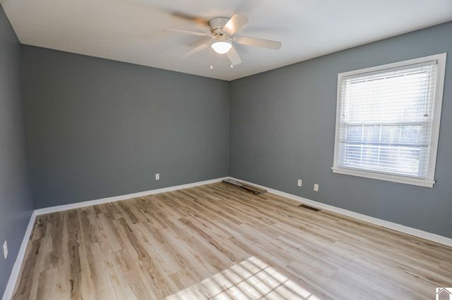 4016 Alben Barkley Drive, Paducah, KY 42001