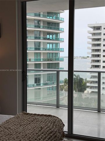 1300 Brickell Bay Dr 1007, Miami, FL 33131
