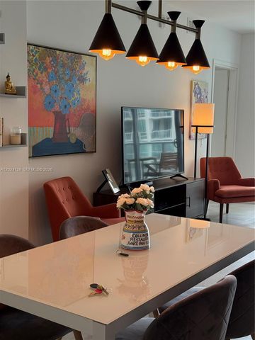 1300 Brickell Bay Dr 1007, Miami, FL 33131