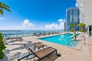 1300 Brickell Bay Dr 1007, Miami, FL 33131