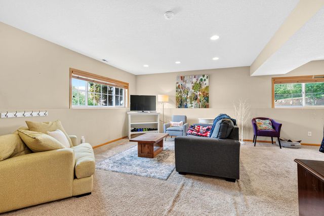 2733 Galway Court, Hudson, WI 54016