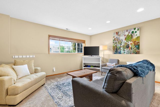 2733 Galway Court, Hudson, WI 54016