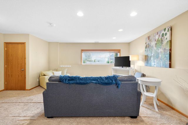 2733 Galway Court, Hudson, WI 54016