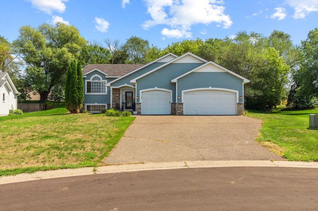 2733 Galway Court, Hudson, WI 54016