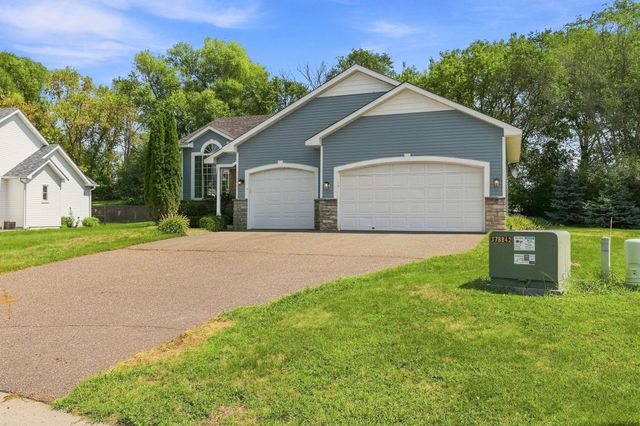 2733 Galway Court, Hudson, WI 54016