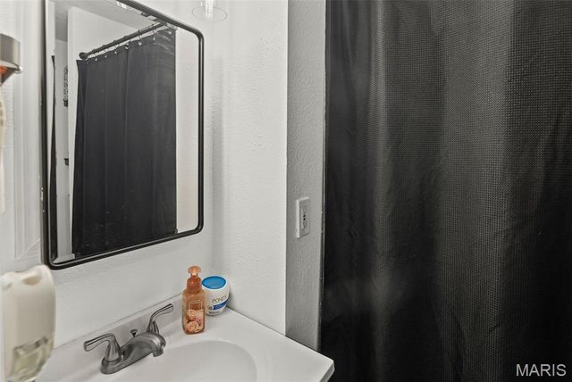 411 State Street, Dupo, IL 62239