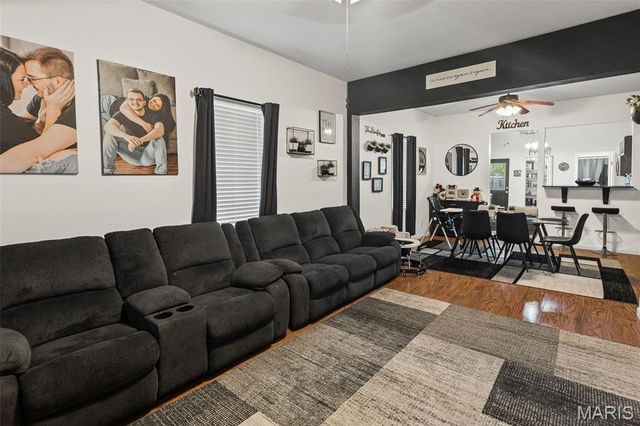 411 State Street, Dupo, IL 62239