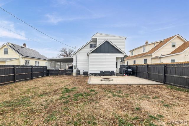 411 State Street, Dupo, IL 62239