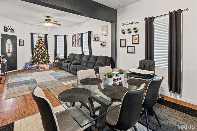 411 State Street, Dupo, IL 62239