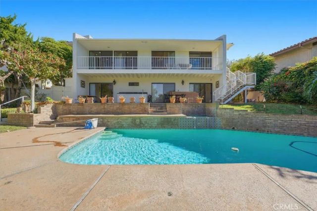 1917 Via Estudillo, Palos Verdes Estates, CA 90274