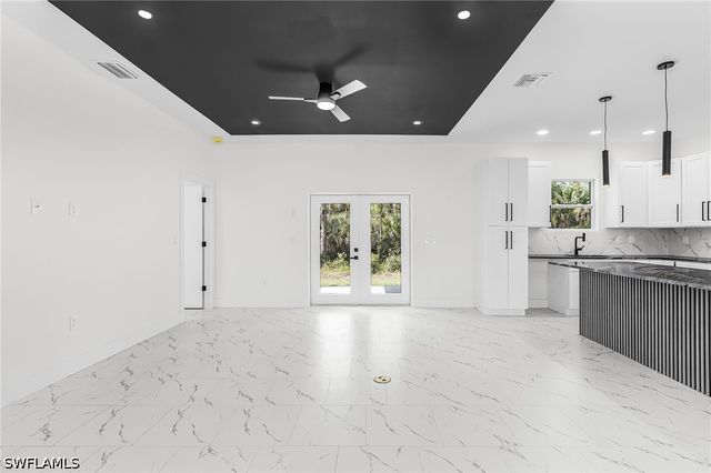 4204 E 24th ST, Alva, FL 33920
