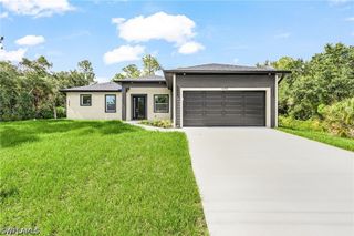 4204 E 24th ST, Alva, FL 33920