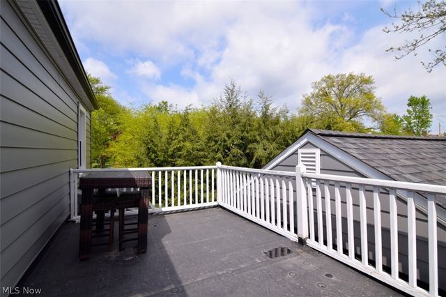17407 Lomond Boulevard, Shaker Heights, OH 44120