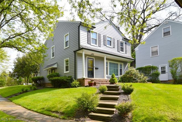 17407 Lomond Boulevard, Shaker Heights, OH 44120