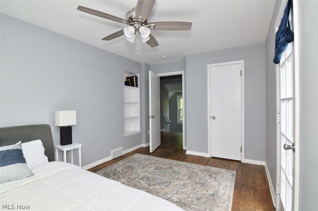 17407 Lomond Boulevard, Shaker Heights, OH 44120
