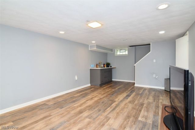 17407 Lomond Boulevard, Shaker Heights, OH 44120