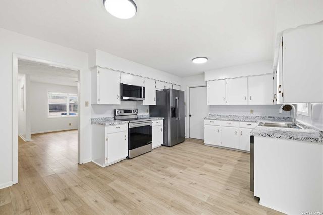 801 Manor dr B, Kerrville, TX 78028