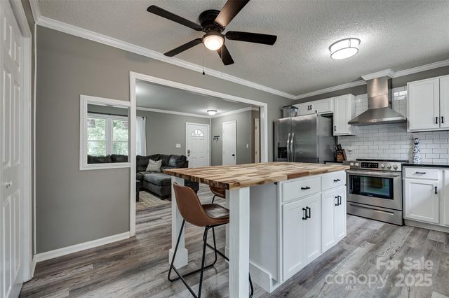 2605 Toddville Road, Charlotte, NC 28214