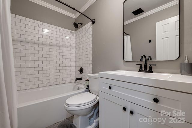 2605 Toddville Road, Charlotte, NC 28214