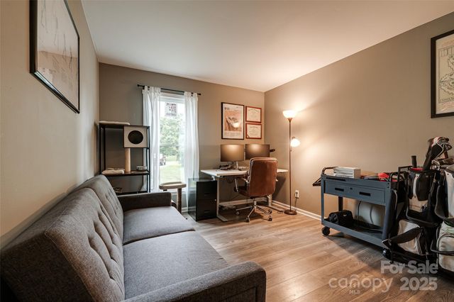 2605 Toddville Road, Charlotte, NC 28214
