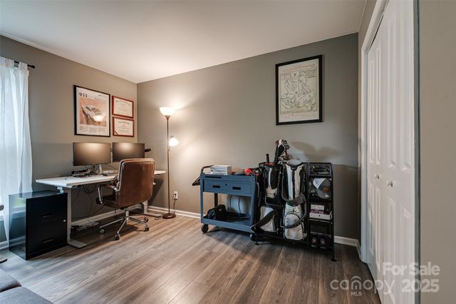 2605 Toddville Road, Charlotte, NC 28214