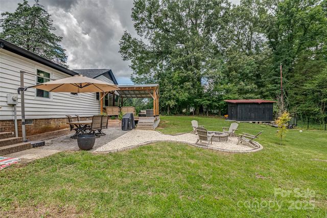 2605 Toddville Road, Charlotte, NC 28214