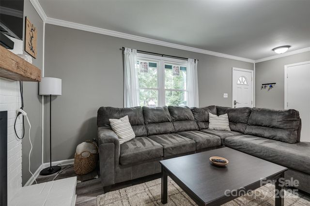 2605 Toddville Road, Charlotte, NC 28214