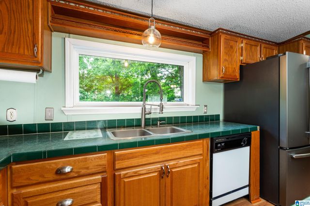 296 RIVER TERRACE DRIVE, Talladega, AL 35160