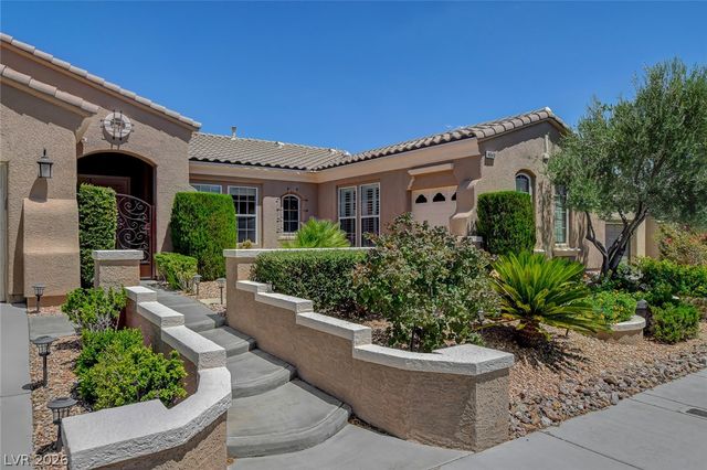 4648 Riva De Romanza Street, Las Vegas, NV 89135