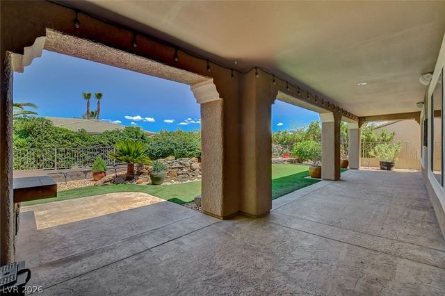 4648 Riva De Romanza Street, Las Vegas, NV 89135