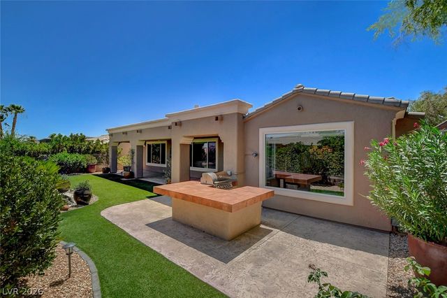 4648 Riva De Romanza Street, Las Vegas, NV 89135