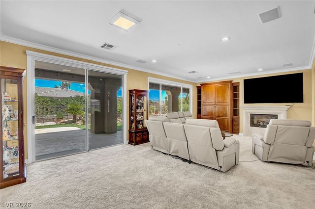 4648 Riva De Romanza Street, Las Vegas, NV 89135