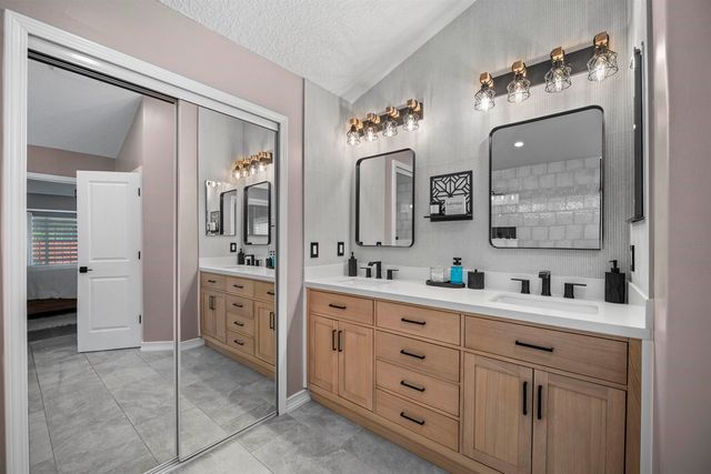1305 Sylvie Ln, Ponte Vedra, FL 32081